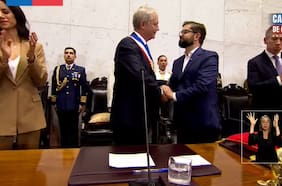 “Seguimos, siempre seguimos”: redes sociales de Boric y su gobierno postean por última vez antes de dejar La Moneda