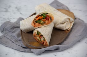 Wraps de pavo al romero y ensalada de pepino