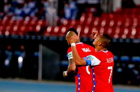 La montaña rusa del ranking FIFA: la evolución (e involución) de la Roja en 30 años