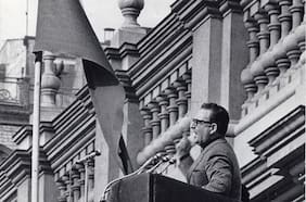 La Batalla de Chile llega a Mubi: la huella del histórico documental que registró la utopía y la caída de la UP