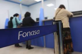 Cuáles son y cómo operan los seguros complementarios de salud que pueden contratar los usuarios de Fonasa