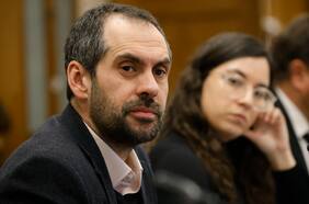 Grau define sus prioridades en Hacienda e inicia ronda de reuniones con parlamentarios