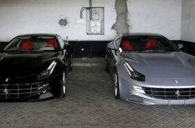 ¿Qué pasó con ellos? El día en que el jeque de Dubai le regaló dos Ferrari al rey emérito Juan Carlos I