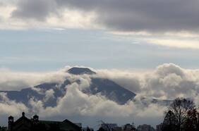 ¿Gimnasios cerrados? Santiago y sus 26 cerros pueden ser la solución