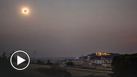 Primera vez en 121 años: así se vio el histórico eclipse solar en España
