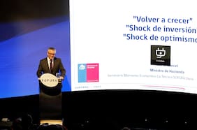 Seminario “Volver a crecer” | Marcel atribuye a gestiones del gobierno exclusión del cobre chileno de aranceles de Estados Unidos