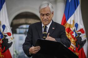 Presidente Piñera promulga en privado la ley que permite el retiro del 10% de los fondos de las AFP