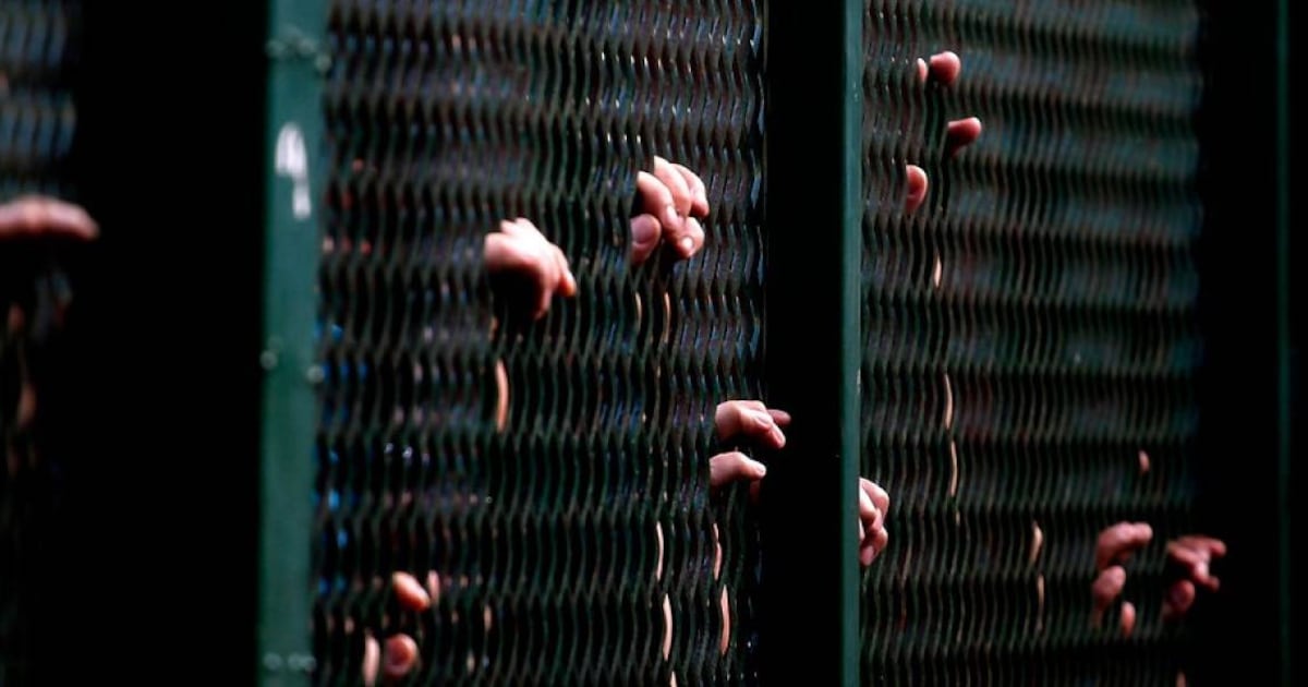 Políticas penitenciarias ante la crisis de las cárceles