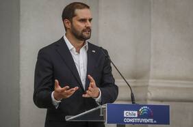 Ministro Jaime Bellolio inicia cuarentena preventiva tras ser contacto estrecho de caso de Covid-19