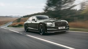 Más deportivo, híbrido y tecnológico: este es el nuevo Bentley Flying Spur