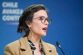 Vallejo adelanta que el proyecto de CAE del gobierno permitirá condonar la deuda de “aquellos que están en una situación precaria”