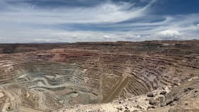 BHP inicia tramitación ambiental para reactivar Cerro Colorado por US$ 1.500 millones