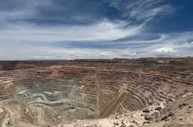 BHP inicia tramitación ambiental para reactivar Cerro Colorado por US$ 1.500 millones