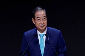 La oposición surcoreana dice que votará la destitución del presidente en funciones Han Duck-soo