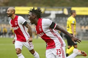 Una paliza para la historia: el Ajax gana 13-0