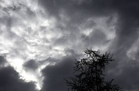 “Nubes convectivas con características tornádicas”: emiten aviso meteorológico entre Biobío y Los Lagos