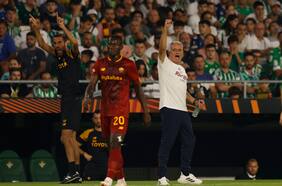 José Mourinho, técnico de la Roma: “Merecimos al menos empatar en los dos partidos frente al Betis”