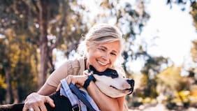 Cómo tener un perro puede aumentar tu longevidad y mejorar tu bienestar, según investigaciones