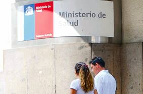 Municipios y ministerios de Salud y Obras Públicas encabezan la lista de entidades con mayores licitaciones  sin orden de compras