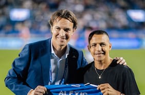 “Los jóvenes pueden aprender mucho; es la opción perfecta”: directiva de Montreal se rinde ante fichaje de Alexis Sánchez
