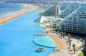 ¿Lagos artificiales públicos? Las advertencias legales al proyecto del gobierno que moderniza acceso a playas