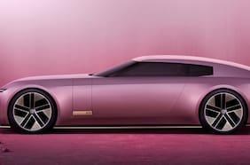 Despiden al diseñador del polémico Jaguar eléctrico y lo escoltan hasta la salida