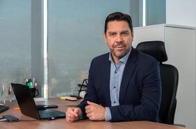 Daniel Rojas, CEO de Porsche Chile: “El respaldo de marcas con una trayectoria sólida en el país se convierte en un activo clave”