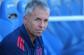 El lamento de Gustavo Álvarez por las lesiones en la U en medio de la pelea por el Chile 2: “Se va sintiendo el cansancio”