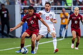 Queda en duda para enfrentar a Paraguay y Ecuador: en México aseguran que Diego Valdés está desgarrado