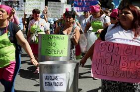 Piqueteros argentinos irán a supermercados a pedir comida por demora en entrega de alimentos a comedores comunitarios
