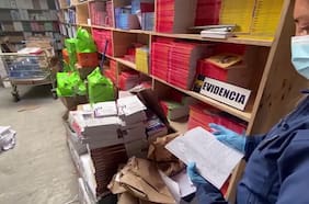 La vida de lujos y violencia tras la mafia del libro pirata