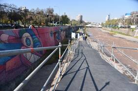 Gobernador Orrego inaugura Mapocho Pedaleable provisorio: proyecto estará habilitado hasta abril del próximo año