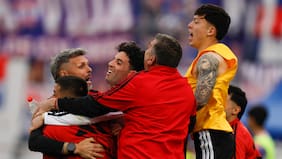 Con Arturo Vidal como jugador clave: la pizarra con la que Fernando Ortiz anuló a la U de Fernando Gago