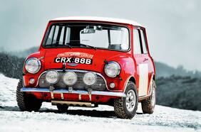 El Mini John Cooper Works echa una mirada a su legado en Montecarlo