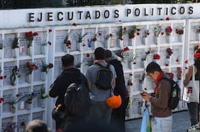 Oposición presiona al gobierno para pronunciarse por el 11 de septiembre
