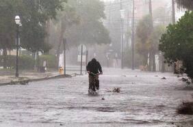 Huracán Ian revive y amenaza a ciudades de Carolina del Sur con grandes inundaciones