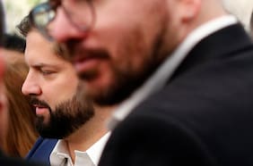 La apuesta de Jackson y la ausencia de Boric en la elección interna del FA