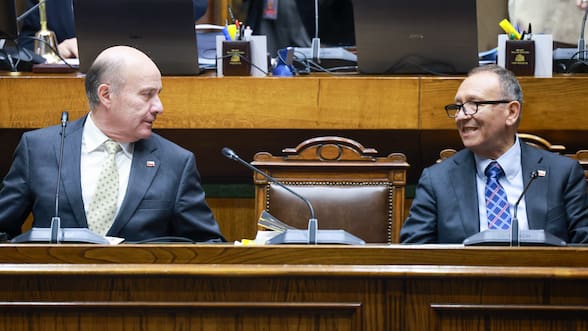 Megarreforma en los descuentos: García logra acercamiento con senador UDI disidente y Walker queda como último escollo