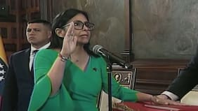 “Vengo con dolor por el secuestro de dos héroes”: Delcy Rodríguez es investida como presidenta encargada de Venezuela