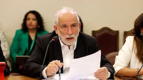 “Entendamos con seriedad ese informe antes de emitir juicios”: Montes e irregularidades detectadas por la CGR en megaincendio de Valparaíso