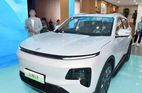 Jetour presenta en Beijing al Shanhai L7, el hermano ecológico del X70