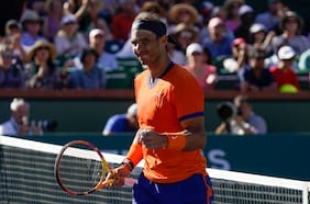 Nadal lucha para borrar a Sebastian Korda y avanzar a tercera ronda de Indian Wells