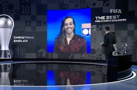 Tiane Endler, la mejor del mundo: “Estoy muy feliz y orgullosa en ser la primera latinoamericana en ganar”