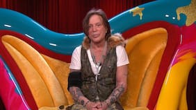 El confuso momento de Mickey Rourke, una estrella ochentera en caída