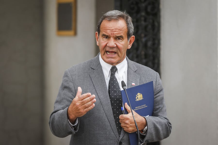 Andrés Allamand renuncia a RN tras 39 años de militancia