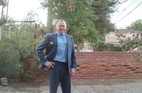 Anuncian homenaje a Fabio Salas, uno de los autores esenciales de la literatura rockera en Chile