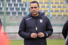 Leo González, DT de Venezuela: “No nos podemos encerrar ante Chile, es un equipo muy fuerte en ofensiva”