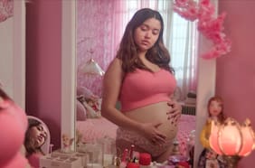 Un Hijo Propio: La Historia Tras el Titular