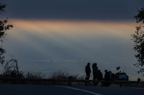 Inusual frío de verano: las razones del descenso de temperaturas y la amenaza de lluvias en la zona central
