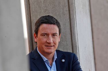 Squella respalda a Steinert y califica como “machista” la polémica con PDI